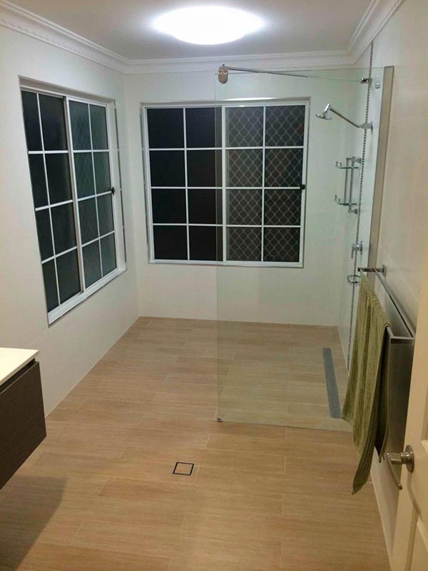 Bathroom with wood-look tiles